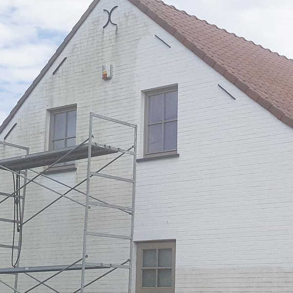 Façade Habitat à Bourges - Traitements et Nettoyage des Surfaces Extérieures